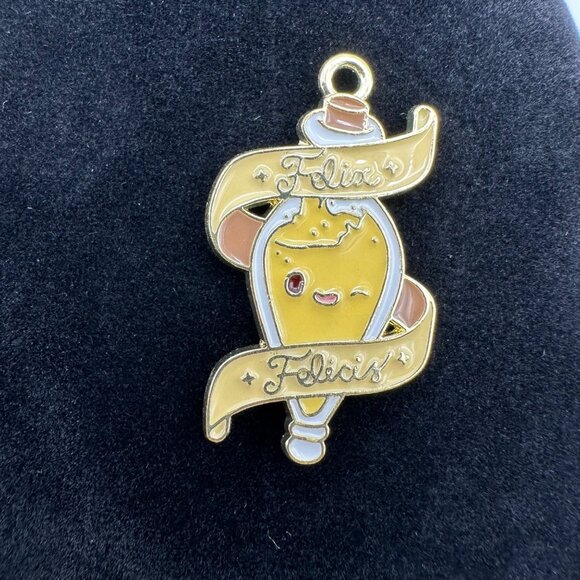 Set Of 4 Magical Potion Bottle Enamel Charms Pendants Necklace Bracelet - Picture 3 of 10